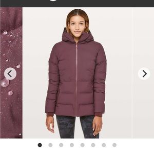 Lululemon Sleet Street. Cassis. Size 8